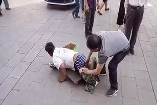 残疾卖唱 应该可怜他们吗 深圳鹏程腋臭科有话说